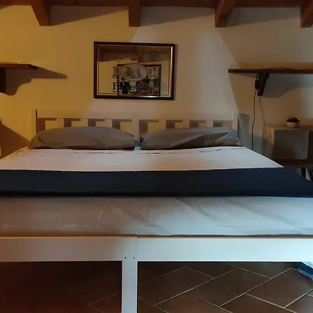 Pensjonat L'angolo Nascosto *