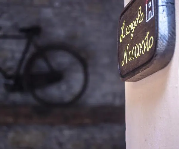 L'angolo Nascosto Πανσιόν Rivergaro