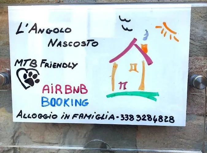 Πανσιόν L'angolo Nascosto